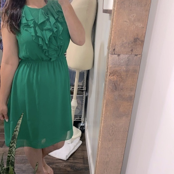 Emma & Michelle green dress size 10 - Picture 2 of 10